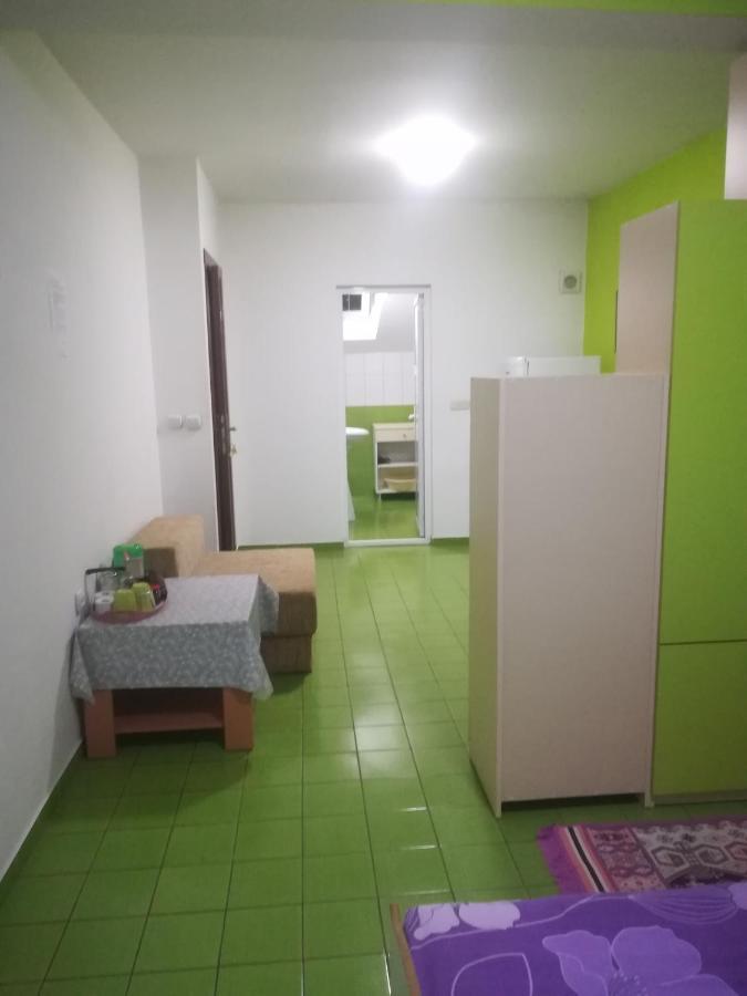 Karoski Apartments & Suites Охрид Екстериор снимка