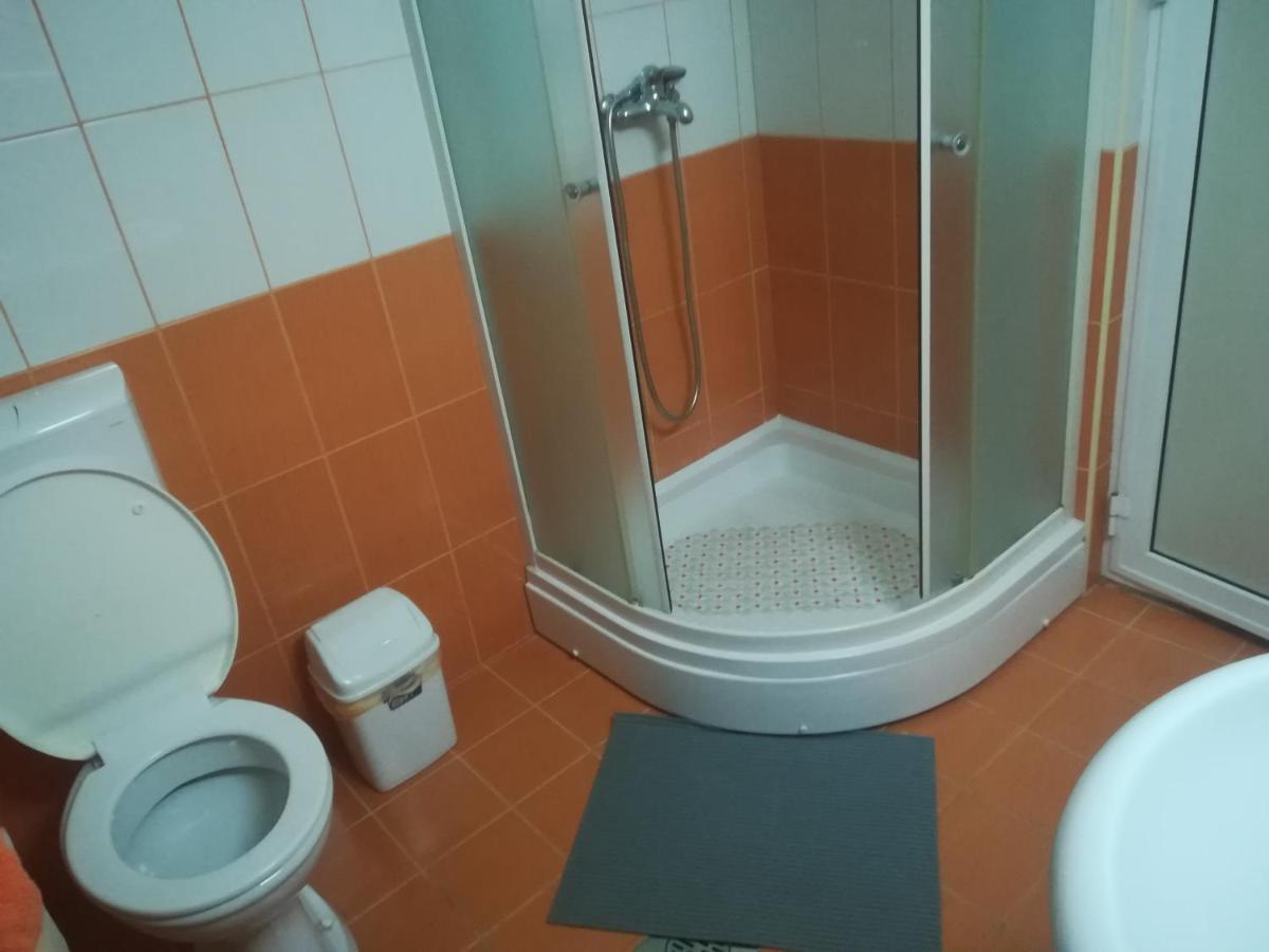 Karoski Apartments & Suites Охрид Екстериор снимка