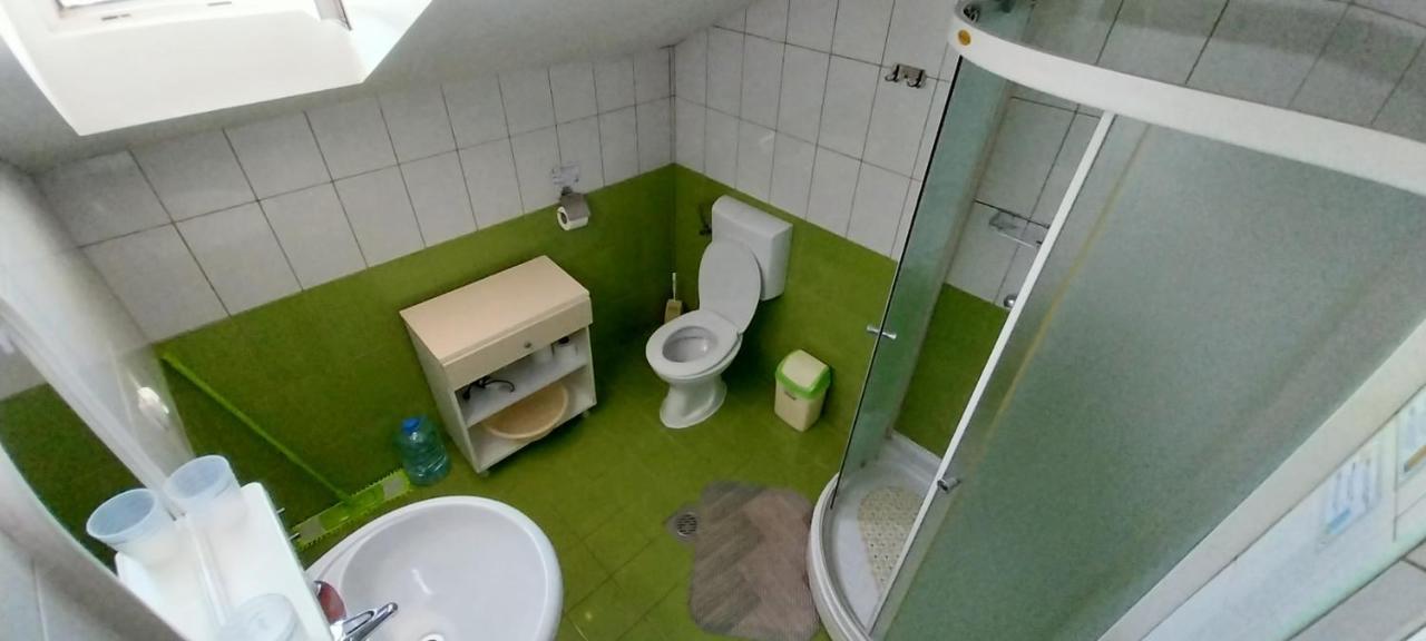Karoski Apartments & Suites Охрид Екстериор снимка