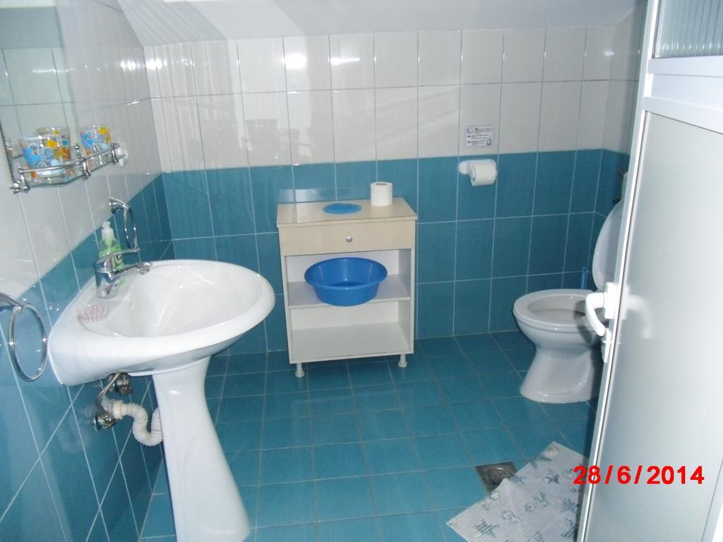 Karoski Apartments & Suites Охрид Стая снимка